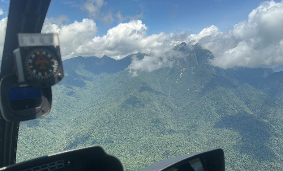 Forças de segurança mobilizaram centenas de profissionais para buscas no Pico do Paraná