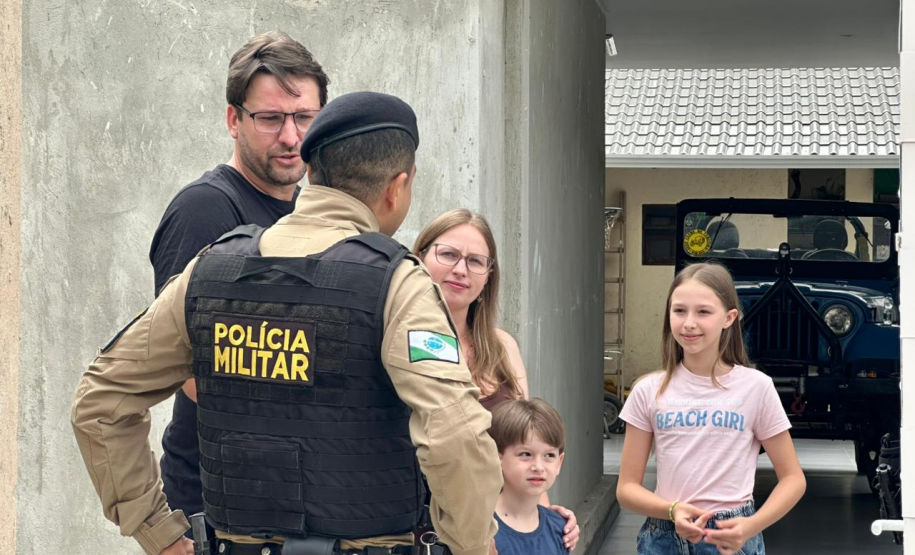 “Naquele momento, a gente não pensou em nada”: policiais reencontram família após resgate em cabeça d’água em Guaratuba