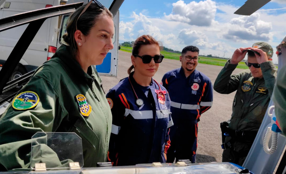 Helicóptero Arcanjo 01 transporta recém-nascida no Verão Maior Paraná