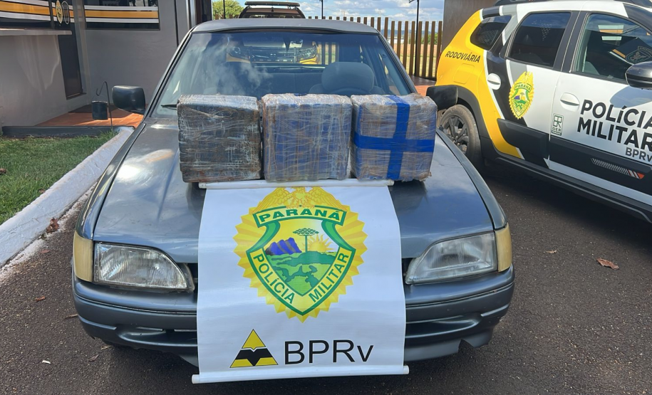 PMPR apreende 30 quilos de maconha e prende condutor na PR-488