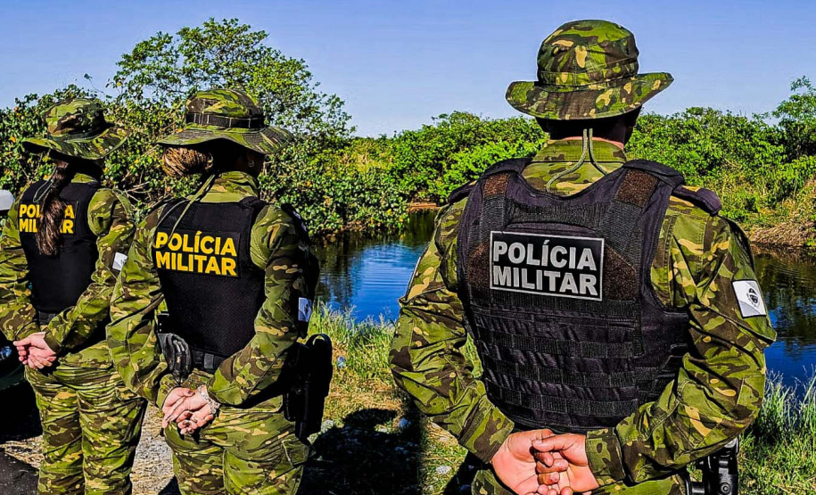 Batalhão Ambiental reforça ações para proteger a restinga do Litoral durante a temporada