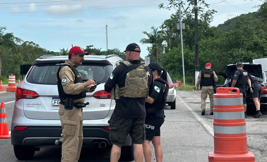 Ação integrada reforça policiamento e fiscalização nas rodovias do Litoral do Paraná