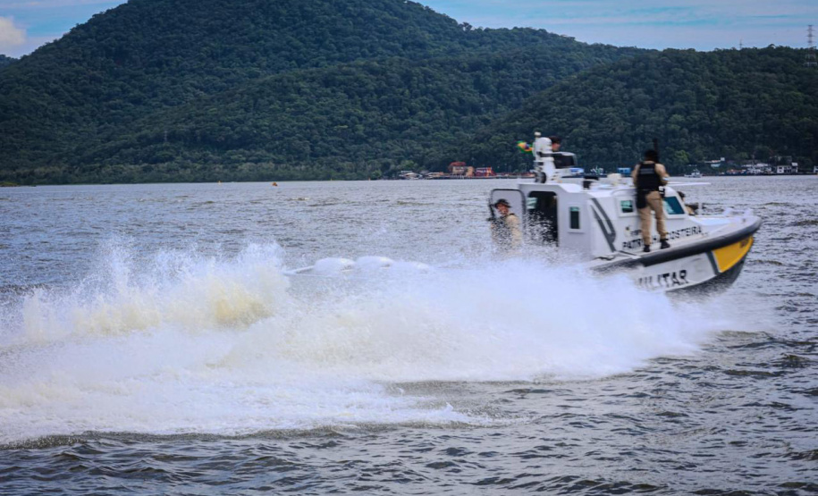 Patrulha Costeira da PMPR reforça segurança durante o Verão Maior Paraná