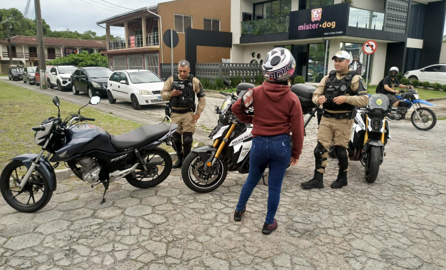 SESP coordena Operação Travessia com forças de segurança em Guaratuba e Matinhos