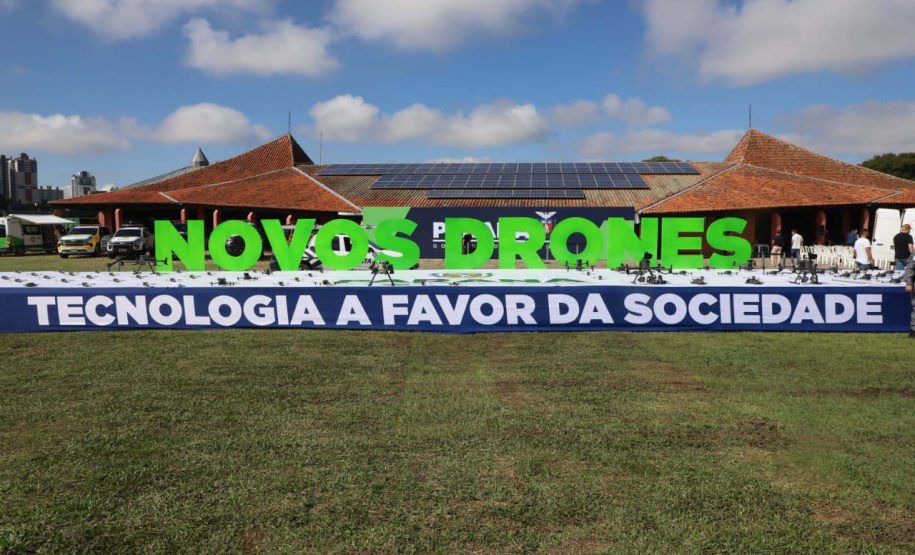 Ratinho Junior entrega 243 drones para monitoramento aéreo das forças de segurança do Paraná