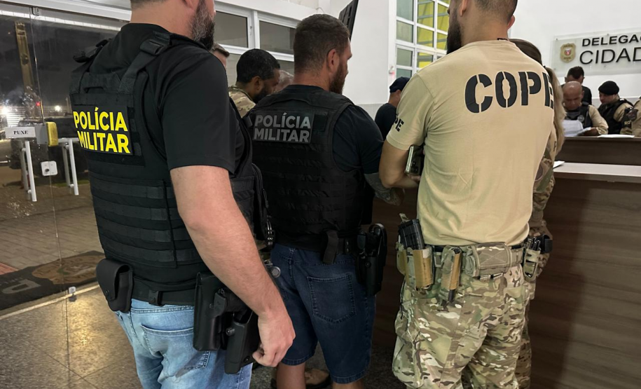 PCPR, PMPR e Polícia Penal cumprem 13 mandados de busca e apreensão contra o tráfico de drogas no Litoral