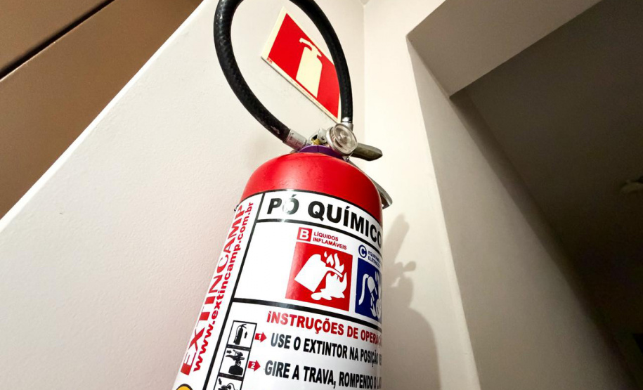 Bombeiros orientam moradores de apartamentos sobre cuidados e atitudes que podem salvar vidas