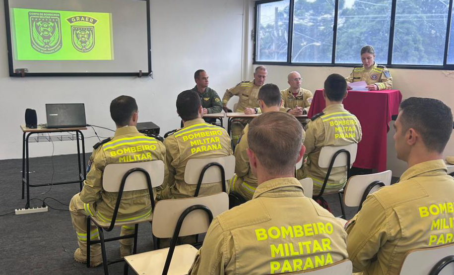Bombeiros iniciam treinamento de novos pilotos de helicóptero para reforçar capacidade de resposta nas ocorrências