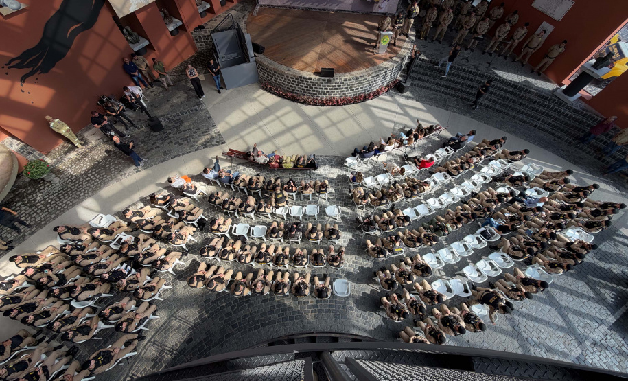 PMPR entrega 54 viaturas e capacita 152 policiais no combate à violência doméstica