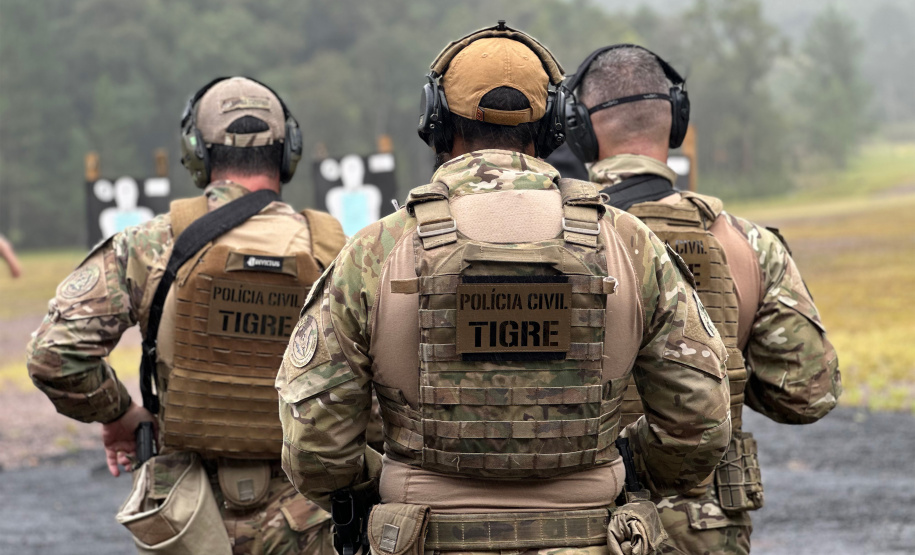 PCPR realiza curso de formação de instrutores de tiro especialistas em fuzil