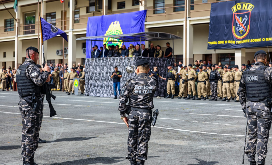PMPR realiza solenidade de entrega de comando do BPRONE