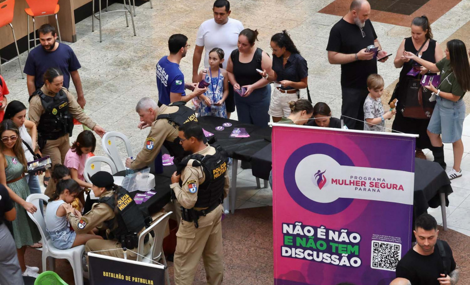 Sinal silencioso que salva vidas integra ação da Segurança Pública no Mês da Mulher