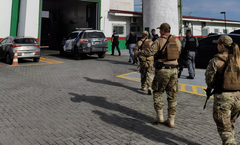 Paraná e Santa Catarina realizam transferência mútua de custodiados em operação conjunta