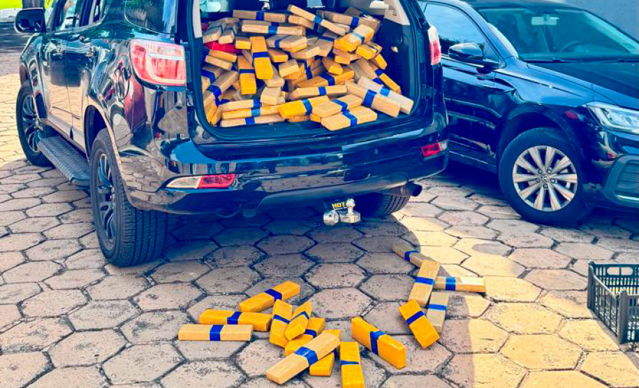 Maior apreensão do ano: PCPR encontra 4,1 toneladas de maconha em Foz do Iguaçu