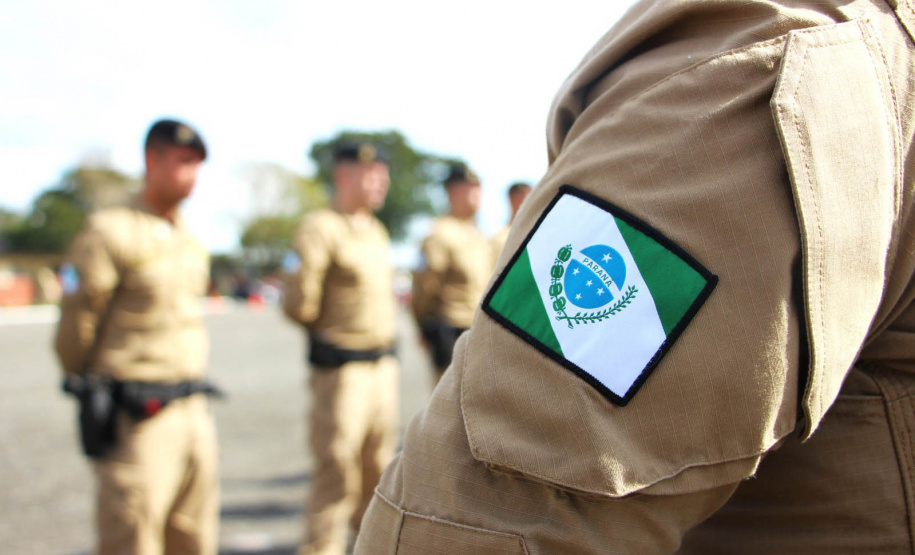 Governador autoriza a promoção de 776 policiais e bombeiros militares no Paraná