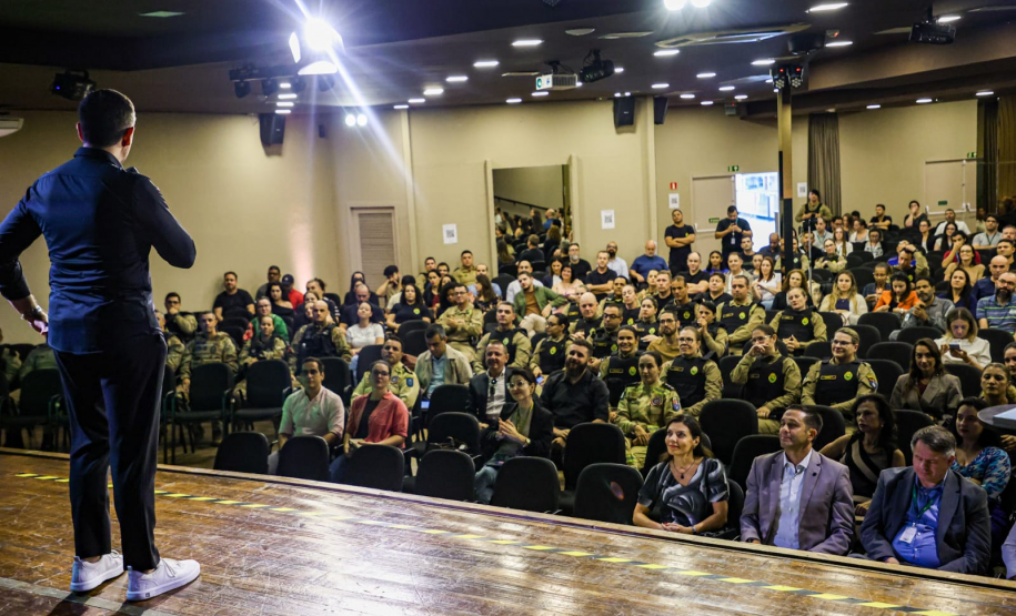 Programa Prumos promove palestra sobre inteligência financeira para forças de segurança
