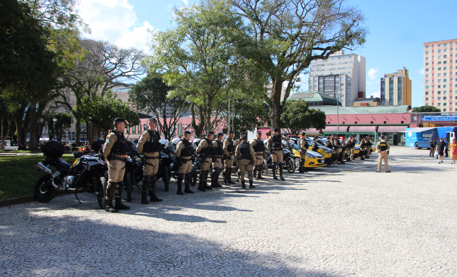 Em nova ação estratégica, PMPR amplia policiamento na região central de Curitiba