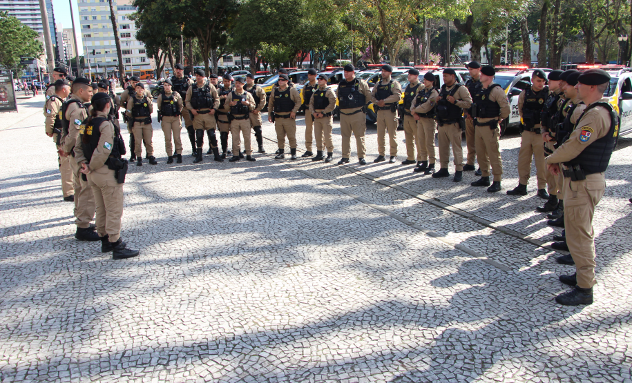 Em nova ação estratégica, PMPR amplia policiamento na região central de Curitiba