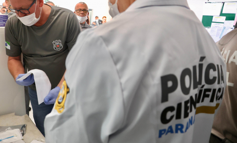 PPPR e PCIPR coletam mais de 3,4 mil amostras de DNA em unidades penais no Paraná