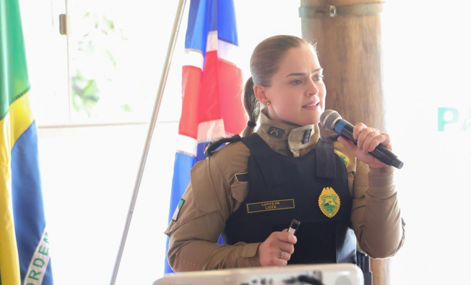 Palestra em Mandaguari fortalece integração entre comunidade e forças de segurança no combate à violência contra a mulher
