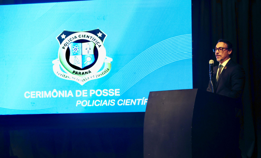 Posse de 136 novos peritos e técnicos reforça atuação da Polícia Científica do Paraná