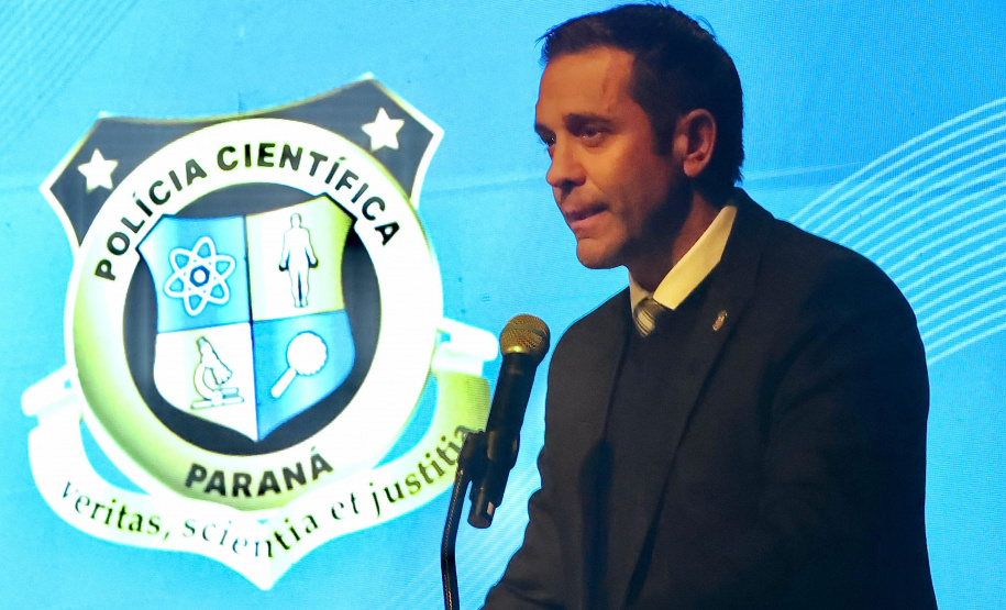 Posse de 136 novos peritos e técnicos reforça atuação da Polícia Científica do Paraná