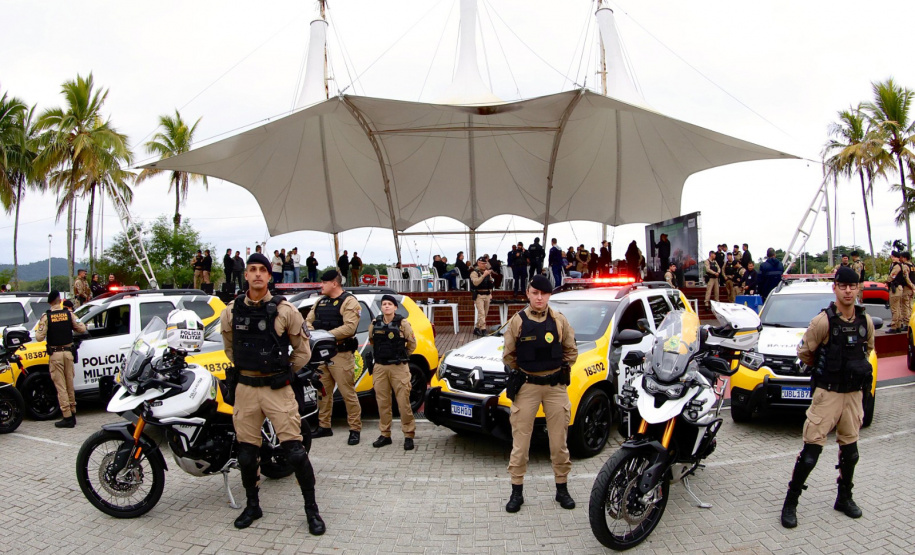Litoral ganha reforço na segurança com novas viaturas, motocicletas e embarcações