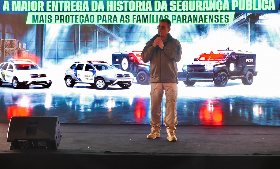Estado entrega 24 viaturas para reforçar segurança em São José dos Pinhais e região