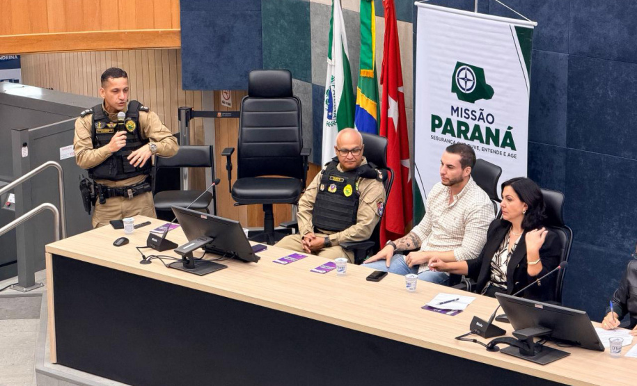 Câmara Municipal de Londrina recebe roda de conversa do Programa Mulher Segura