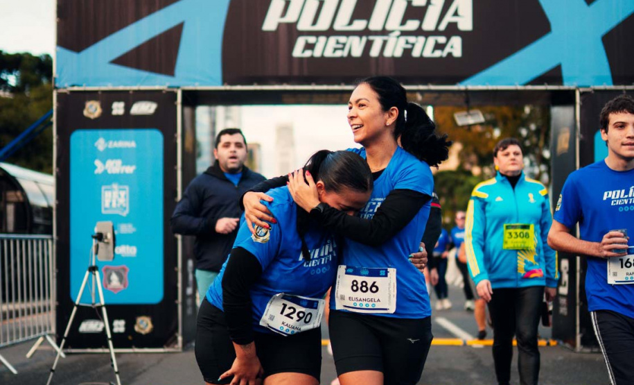 Terceira Corrida da Polícia Científica reúne 3,2 mil participantes em Curitiba