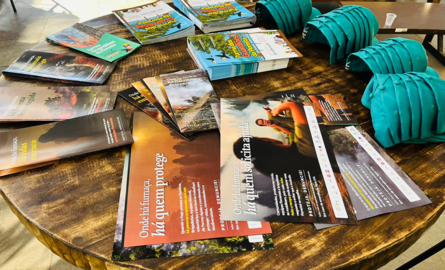 Bombeiros do Paraná participam de lançamento da Campanha Estadual de Prevenção a Incêndios Florestais