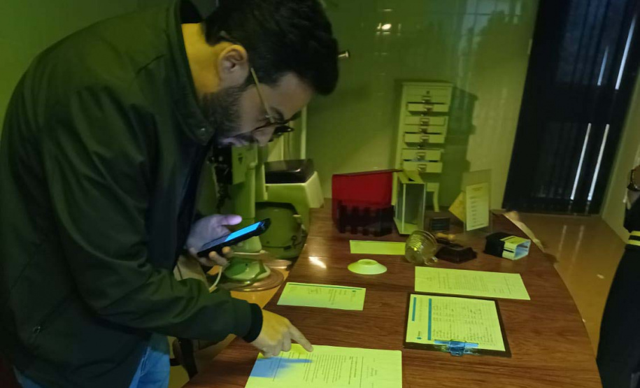 "Sala do Crime" do Museu de Ciências Forenses transforma perícia em experiência interativa