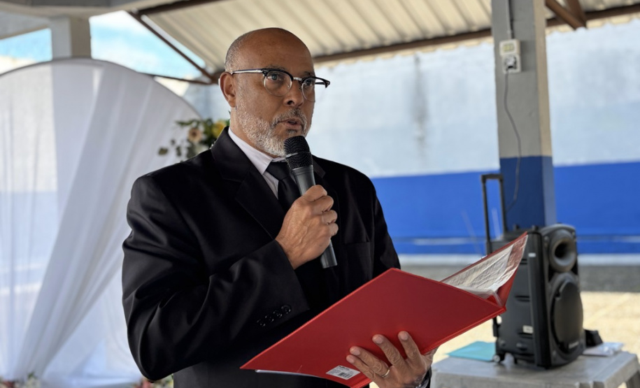 Projeto Casando Direitos oficializa união civil de 52 casais em unidades penais de Piraquara