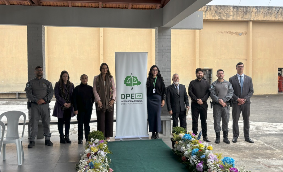 Projeto Casando Direitos oficializa união civil de 52 casais em unidades penais de Piraquara