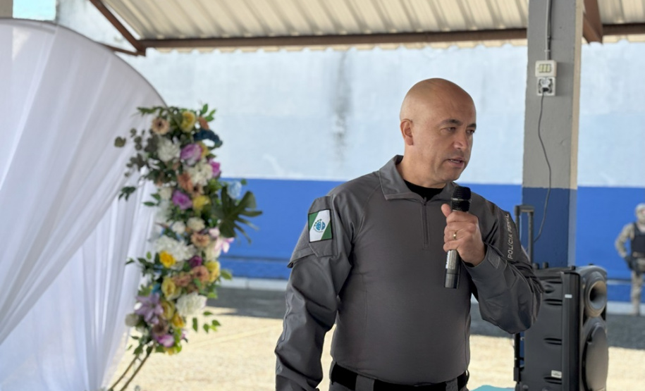 Projeto Casando Direitos oficializa união civil de 52 casais em unidades penais de Piraquara