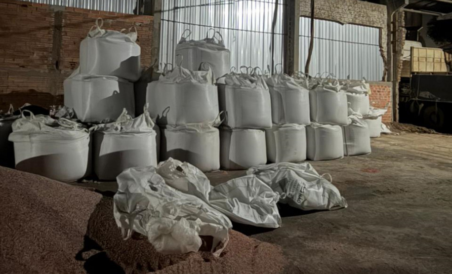 PCPR prende 7 e apreende maquinário para adulteração de fertilizantes em Ponta Grossa