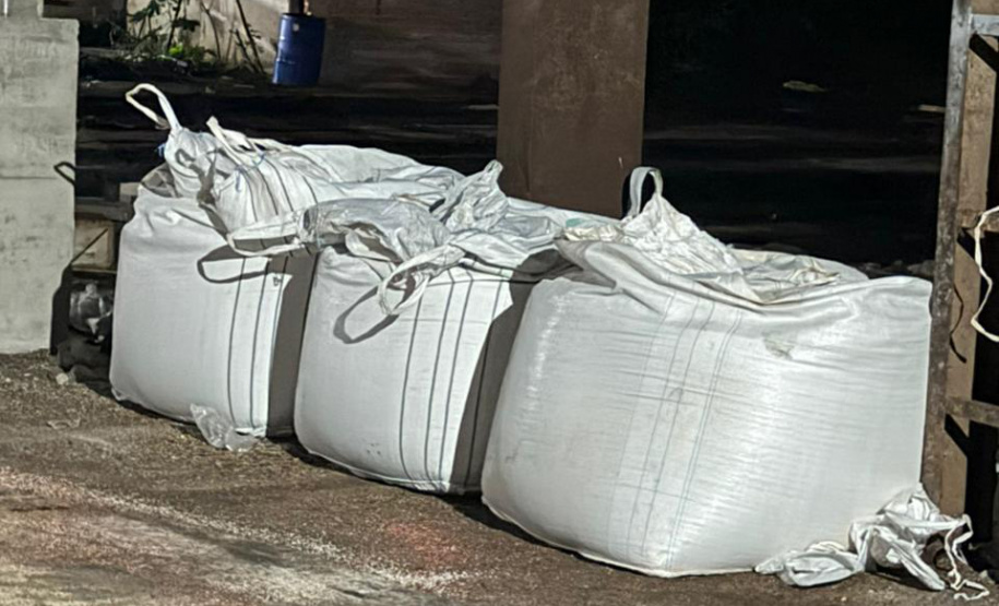 PCPR prende 7 e apreende maquinário para adulteração de fertilizantes em Ponta Grossa