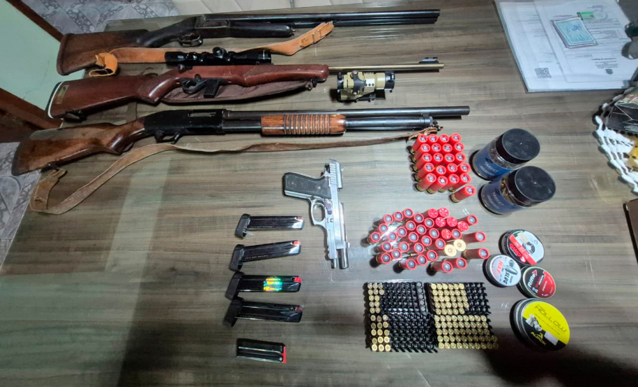 PCPR prende seis e apreende arsenal durante operação contra comércio ilegal de armas