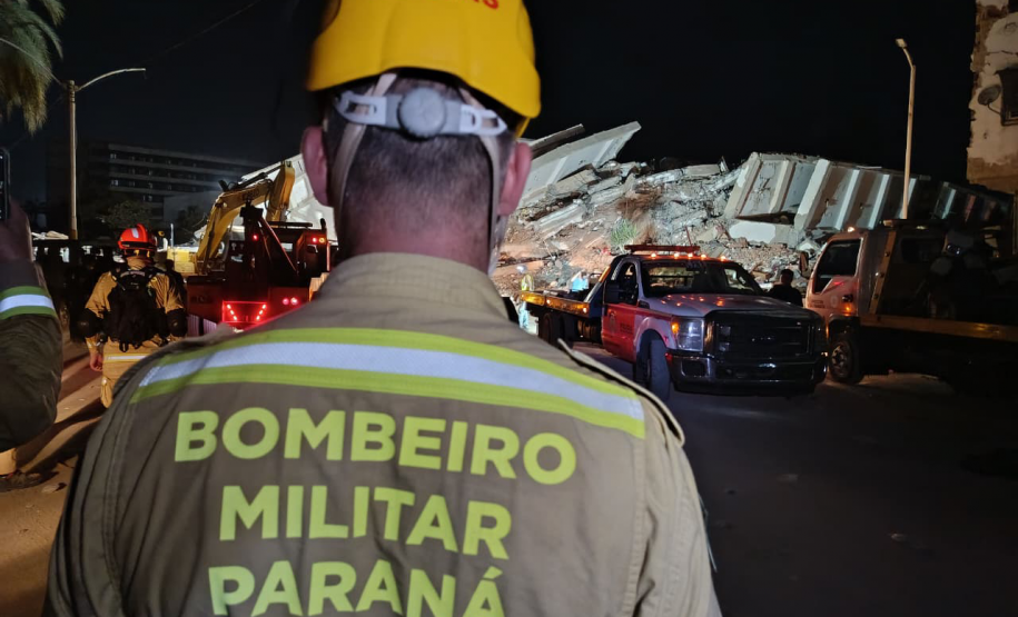 Equipes do Brasil atuam contra o tempo para localizar sobreviventes na Venezuela