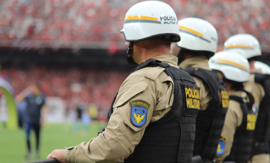 De olho na Copa: PMPR reforça orientações de segurança para locais com transmissões