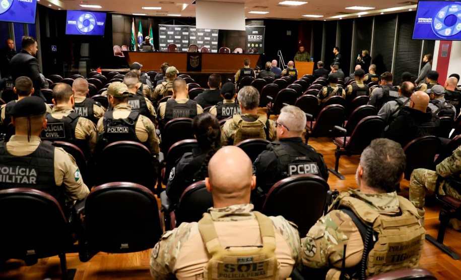 Forças de segurança e MPPR deflagram operação com 559 mandados contra integrantes de facção criminosa