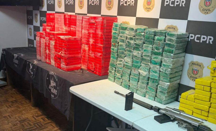 PCPR intercepta drogas e armas avaliadas em R$ 22 milhões em Campo Largo