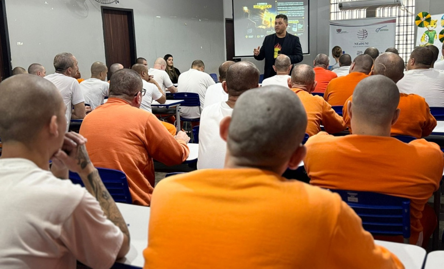 Aula Magna do Projeto A Liberdade Tem Asas leva ensino superior a mais de 400 apenados no Paraná