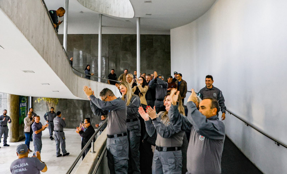 Estado sanciona lei que promove isonomia da Polícia Penal com demais forças