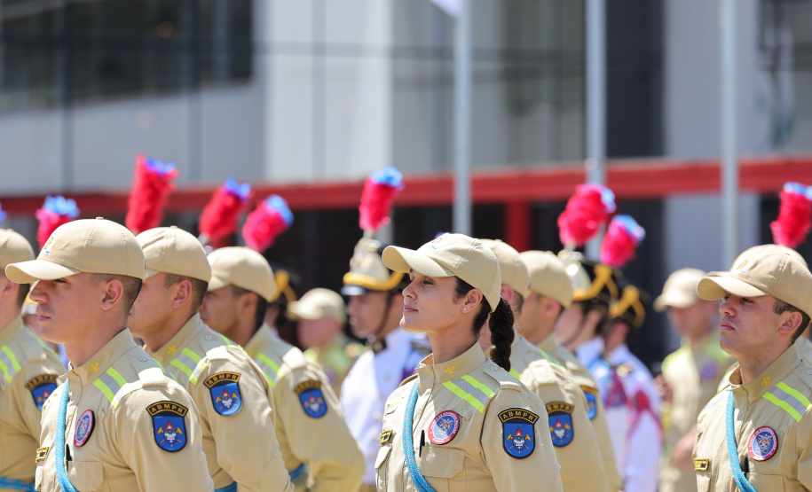 Corpo de Bombeiros Militar do Paraná celebra 114 anos em solenidade comemorativa