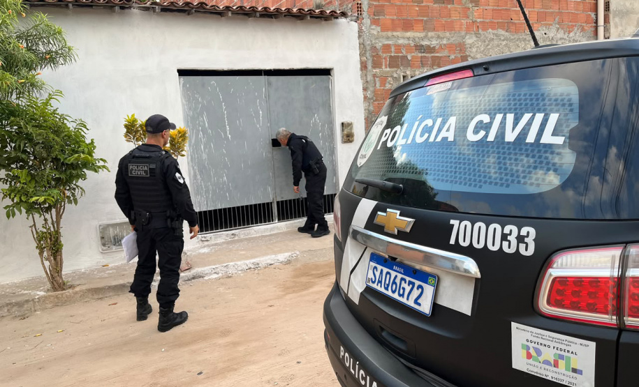 PCPR prende 10 pessoas no Ceara em operação contra golpe milionário do falso advogado