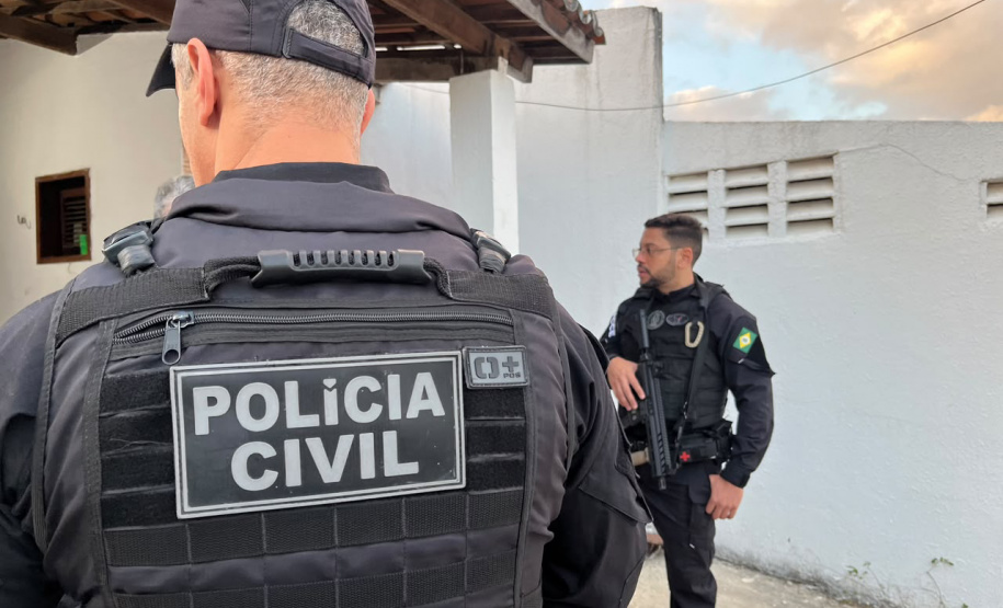 PCPR prende 10 pessoas no Ceara em operação contra golpe milionário do falso advogado