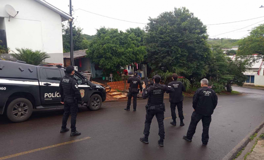 PCPR prende 106 pessoas em megaoperação contra grupo criminoso em três estados