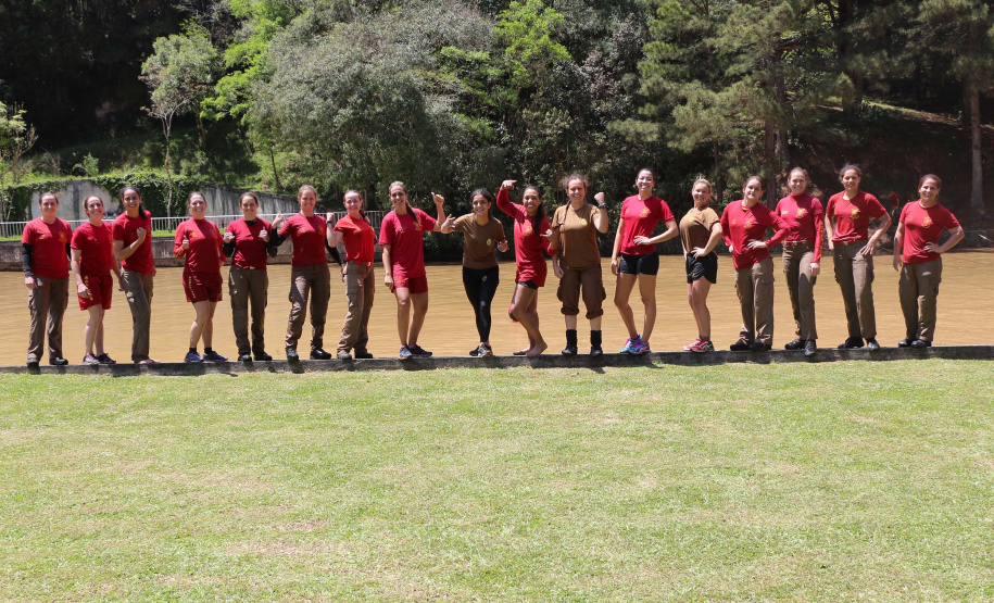 11-10-2019 No Limite corpo de Bombeiros. São José dos Pinhais, 11 de outubro de 2019. No Limite corpo de Bombeiros.
