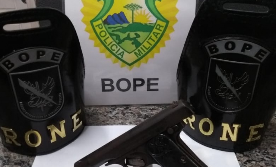 Operação Em Frente Brasil em São José dos Pinhais termina com três presos e uma arma apreendida Operação Em Frente Brasil em São José dos Pinhais termina com três presos e uma arma apreendida